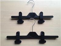 塑料衣架,衣架,服裝衣架,兒童衣架,寵物衣架。 - 昆山億佳利塑膠制品